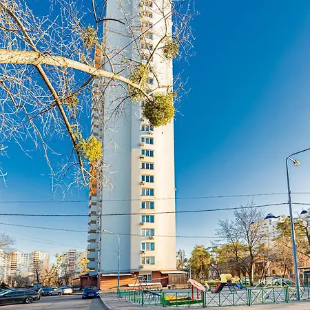 Apartment 1-к люкс в 2 мин від м чернігівська