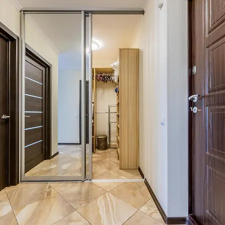 Apartment 1-к люкс в 2 мин від м чернігівська