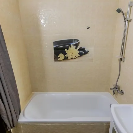 Apartment 1-к люкс в 2 мин від м чернігівська *